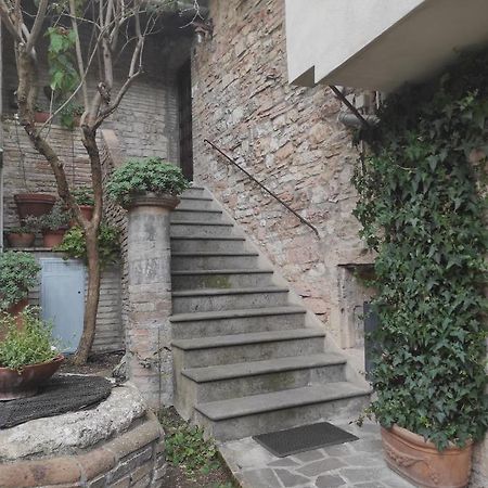 All'Archetto Del Terz'Ordine Assisi Luaran gambar